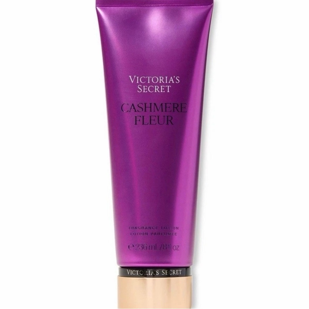 Victoria's Secret Cashmere Fleur - Magenta Purple